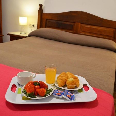 Hotel Manantiales Torremolinos Luaran gambar