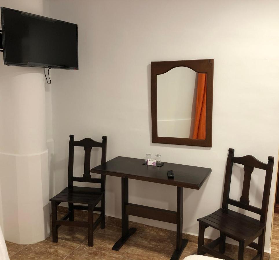 Hotel Manantiales Torremolinos Luaran gambar
