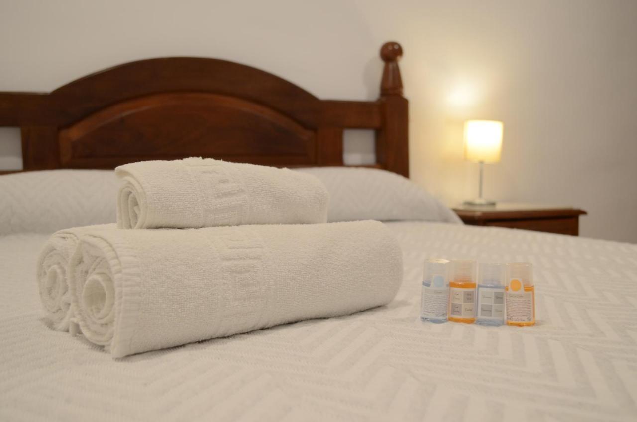 Hotel Manantiales Torremolinos Luaran gambar